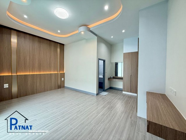 ขายบ้านเดี่ยวสร้างใหม่ พร้อมสระว่ายน้ำส่วนตัว ห้วยใหญ่-พัทยา (ใกล้วัดห้วยใหญ่)