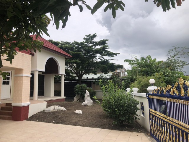 ขายบ้านหมู่บ้านปรีชา วัดหนามแดง ศรีนครินทร์ จังหวัดสมุทรปราการ 