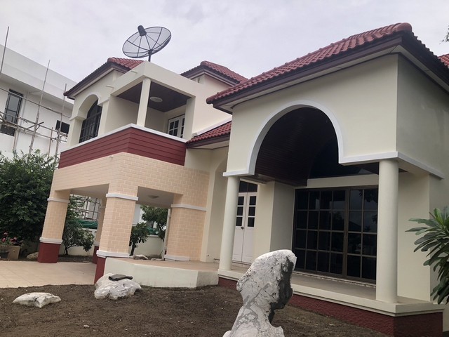 ขายบ้านหมู่บ้านปรีชา วัดหนามแดง ศรีนครินทร์ จังหวัดสมุทรปราการ 