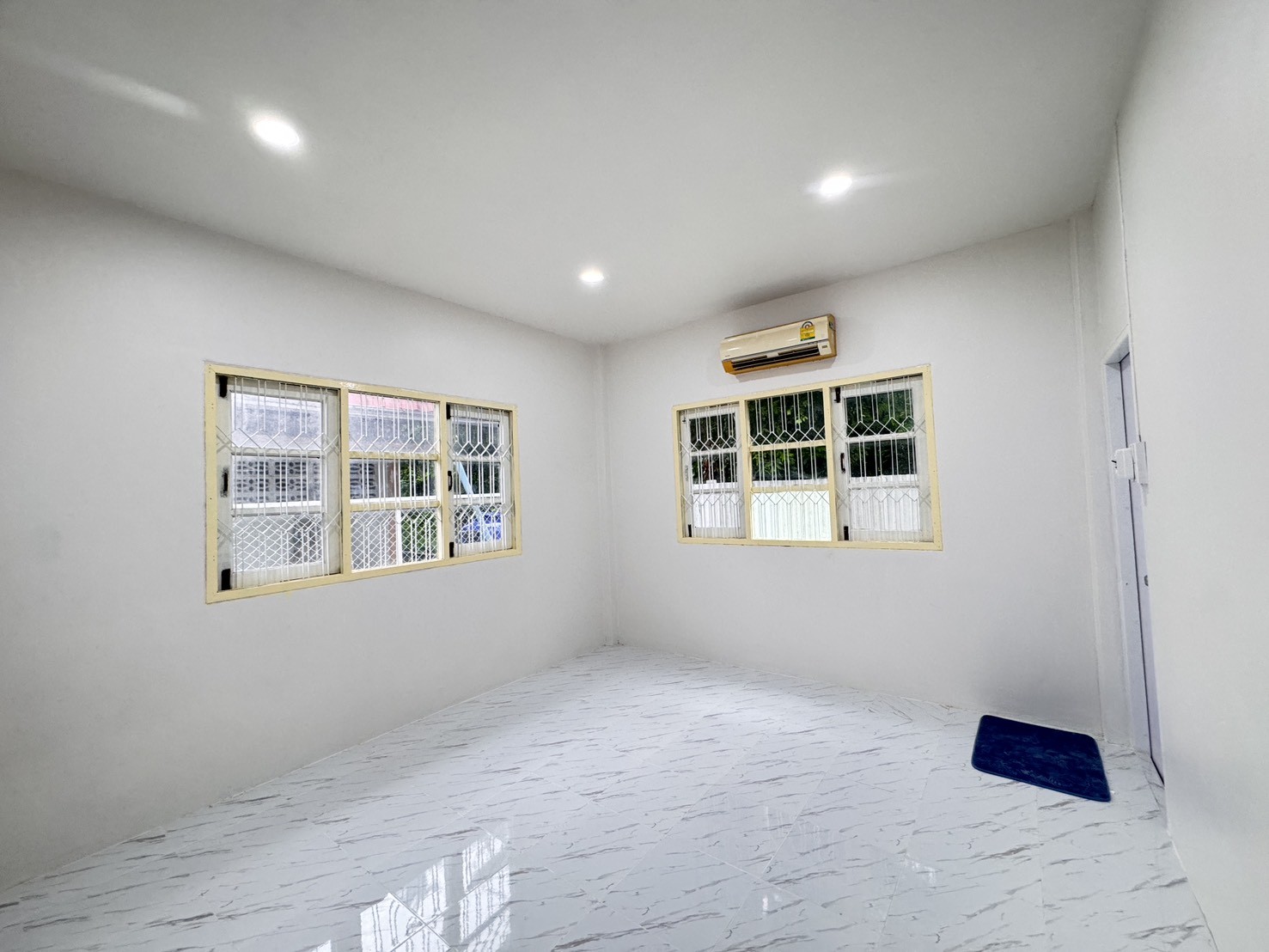 บ้านเดี่ยว 65 ตารางวา 3 ห้องนอน 2 ห้องน้ำ ตำบลชนบท อำเภอชนบท จังหวัดขอนแก่น  ที่ตั้ง : ตำบลชนบท อำเภอชนบท จังหวัดขอนแก่น