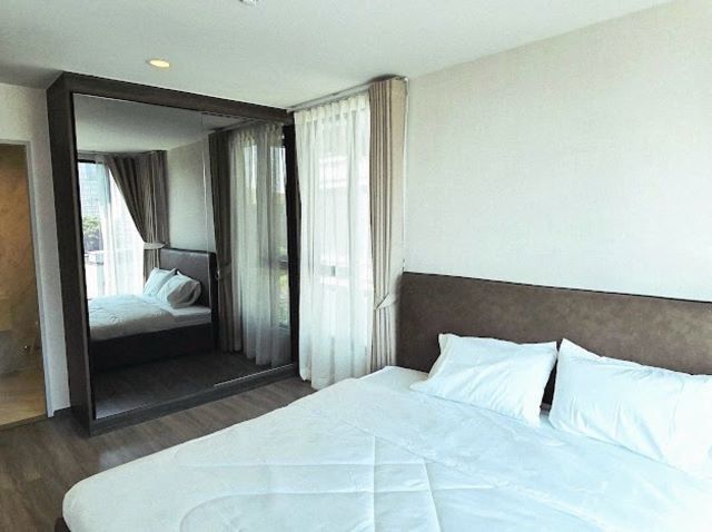 CM04422 ขาย คอนโด ไอดีโอ โมบิ สุขุมวิท 40  Ideo Mobi Sukhumvit 40 