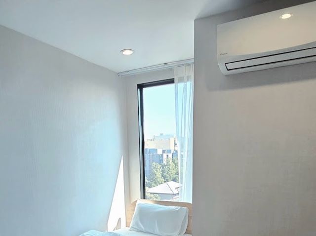 CM04422 ขาย คอนโด ไอดีโอ โมบิ สุขุมวิท 40  Ideo Mobi Sukhumvit 40 