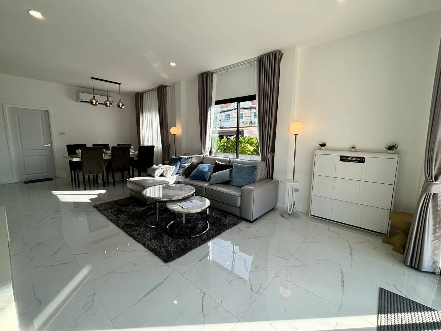 ขายทาวน์โฮม 2 ชั้น 4 ห้องนอน 4 ห้องน้ำ มีห้องน้ำในตัว 3 ห้อง สวนหลวงวิลล์ นิรันดร์วิลล์ 3 – ประเวศ, กทม.