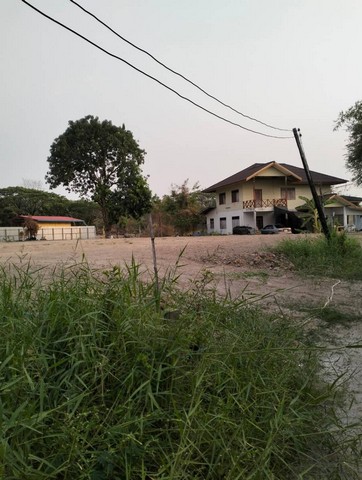 ขายที่ดินทำเลทอง 273 ตารางวา  ตำบลพรหมณี อำเภอเมืองนครนายก จังหวัดนครนายก 