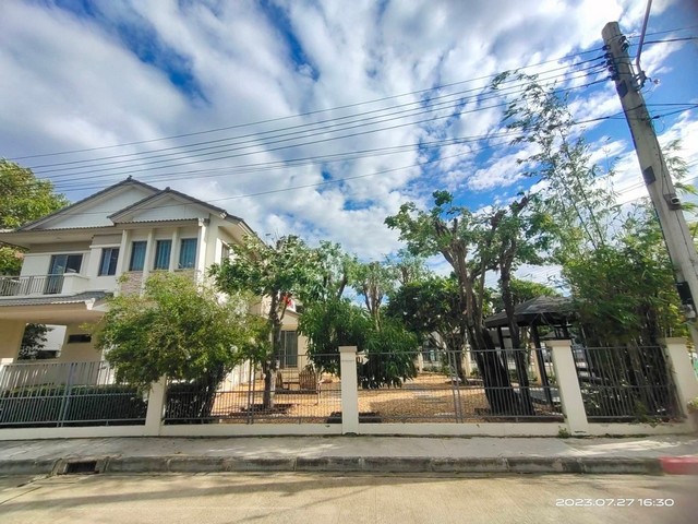 ขายบ้านหมู่บ้านมัณฑนา เลียบคลองถนน ถนนกาญจาภิเษก เจ้าของขายเอง  จังหวัดนนทบุรี