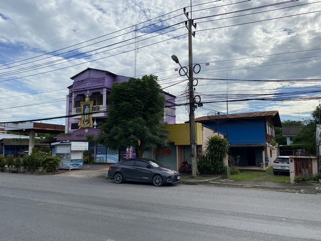  ขายที่ดินทำเลธุรกิจพร้อมสิ่งปลูกสร้าง ตำบลเจริญธรรม อำเภอวิหารแดง จังหวัดสระบุรี  