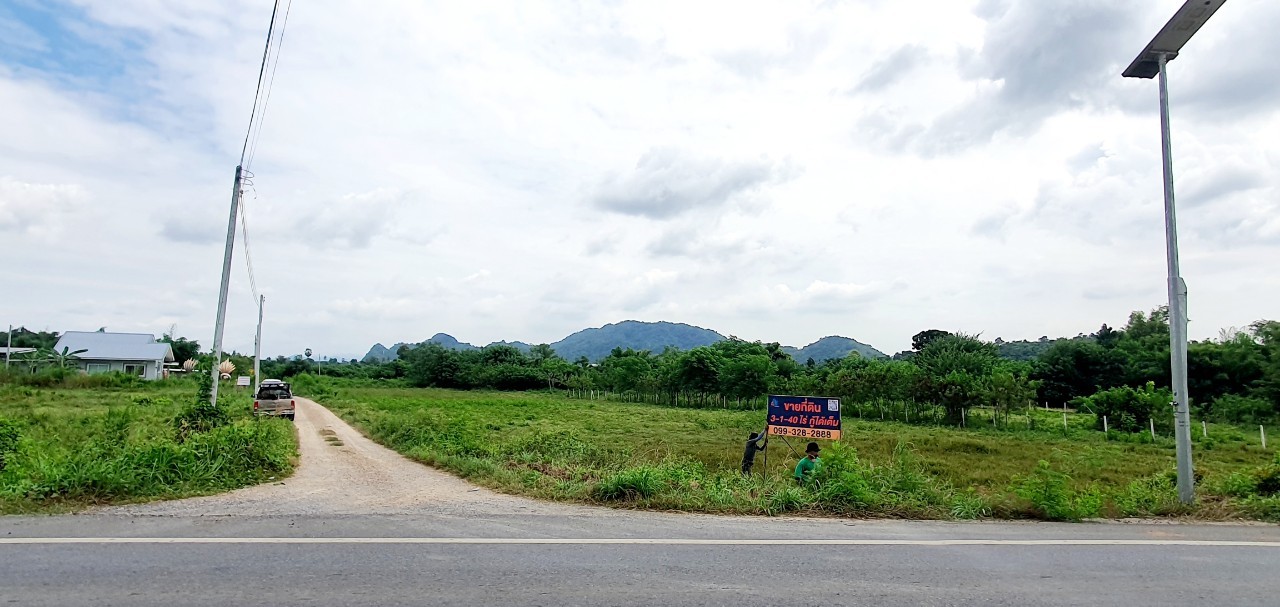 ขายที่ดินเปล่า ทำเลลงทุนธุรกิจ แปลงเล็ก ติดถนน 3 ด้าน สระบุรี