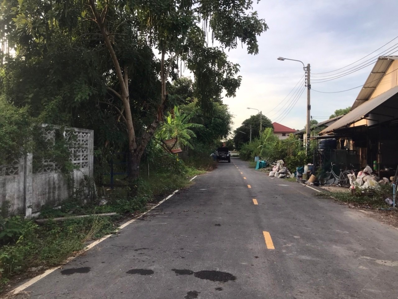 ขายถูก‼ ทีดินคลองข่อย 62 ตารางวา ถมแล้ว ติดถนนลาดยางสาธารณะ ซอย อริสราเพลส 4 อ.ปากเกร็ด จ.นนทบุรี