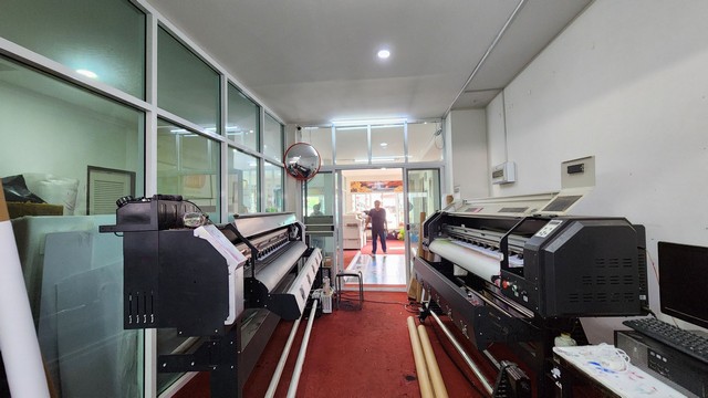 อาคารพาณิชย์ สไตล์โมเดิร์น 3 ห้องนอน 3 ห้องน้ำ ขอนแก่น 