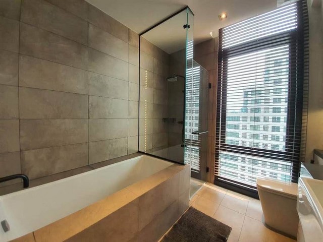  ขายโครงการ The Lofts Asoke จาก Raimon Land ที่ออกแบบอย่างมีเอก.