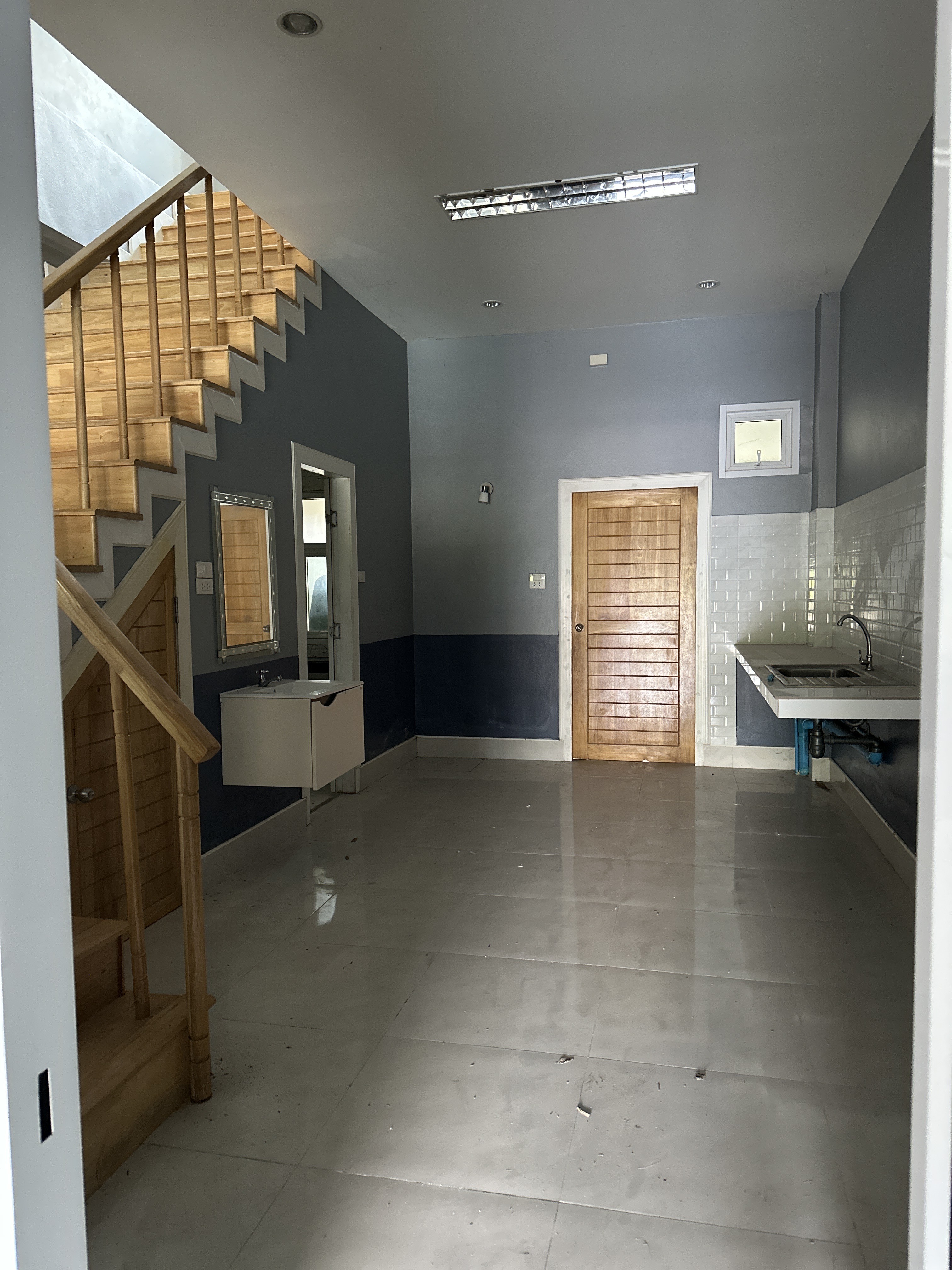 ขายอาคารพาณิชย์ 3 ชั้น 25 ตรว. ตำบล นาท่ามเหนือ อำเภอเมืองตรัง จังหวัดตรัง 