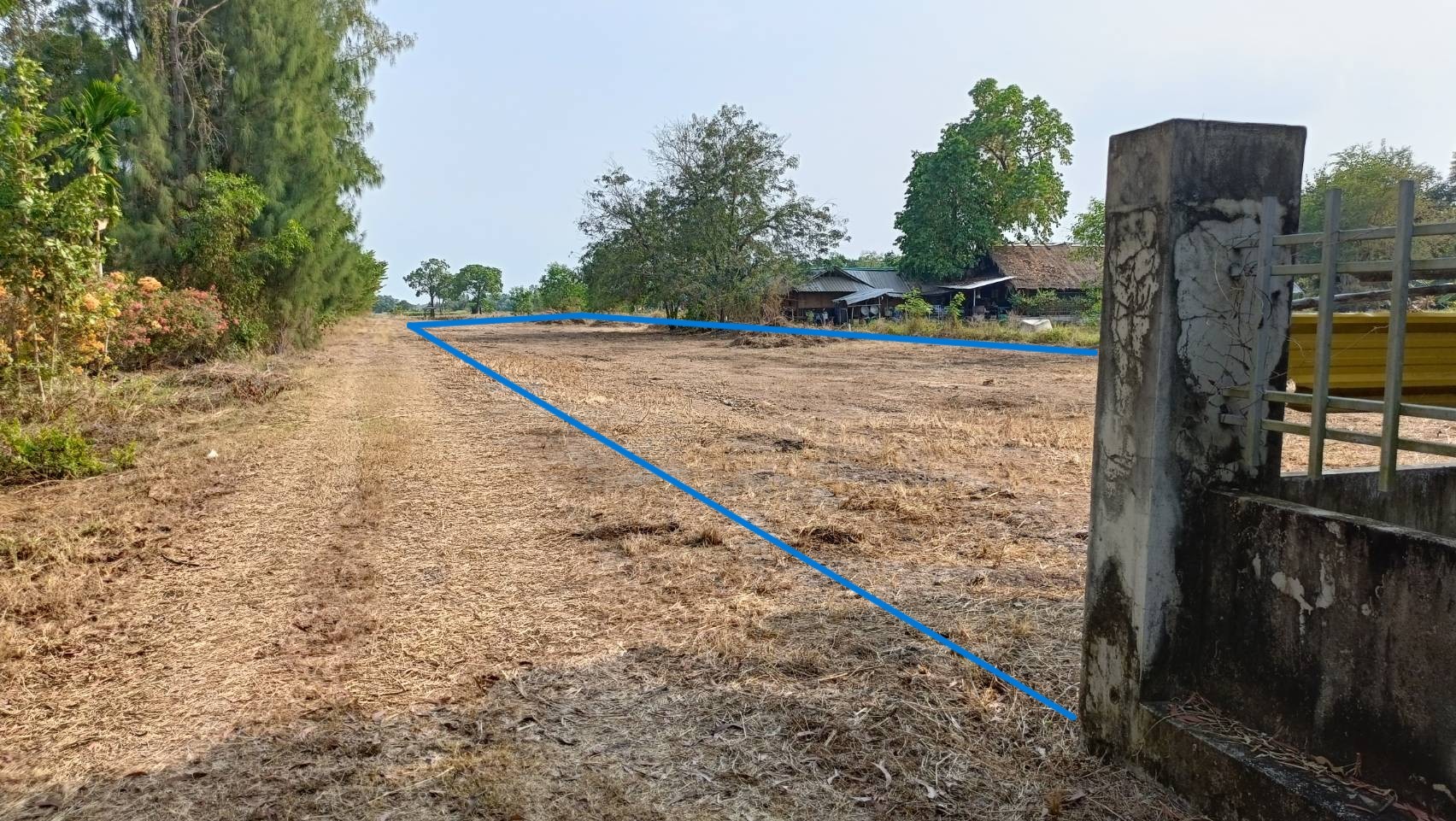 ขายที่ดินเนื้อที่ 2 ไร่ ติดรีสอร์ทบ้านสกายฟราวเวอร์ ต.หนองหมู อ.วิหารแดง จ.สระบุรี