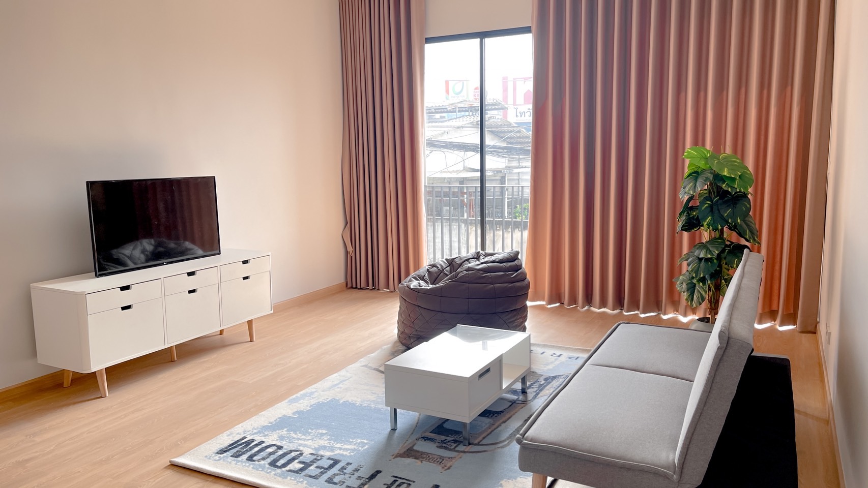 RealEstate 905-9 ( BT-020H ) 